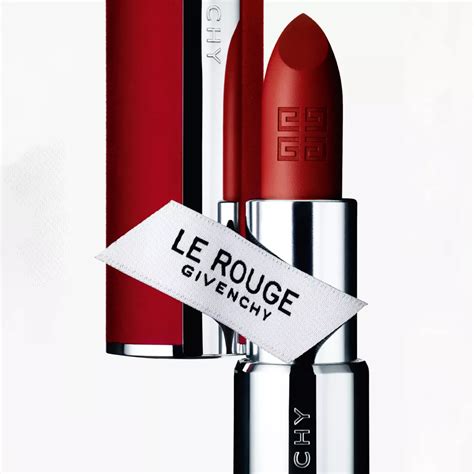 maquillaje labial Givenchy